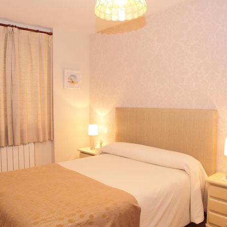 Apartamentos Alba Casa Alquesera Sahun Екстер'єр фото